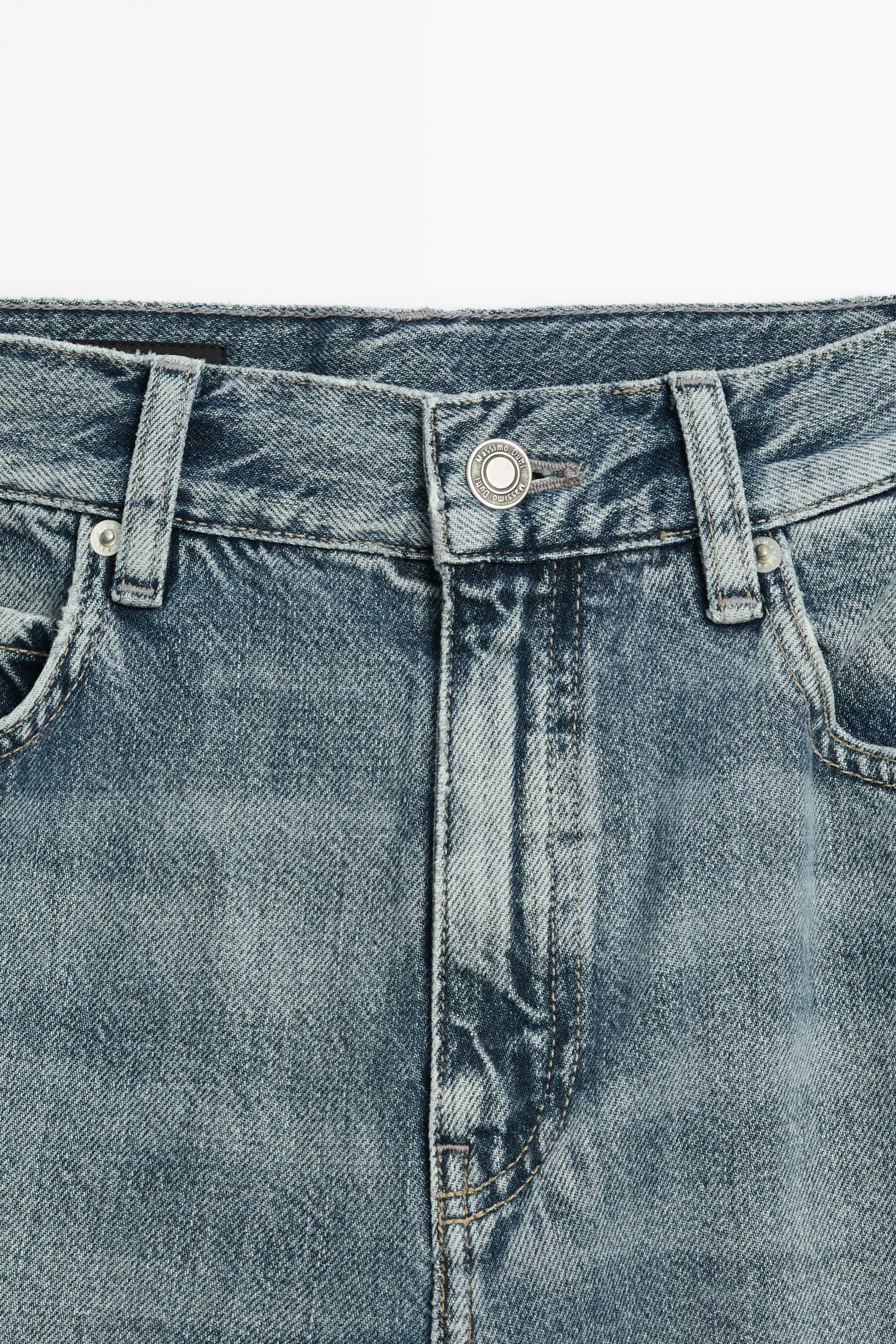 High-waist wide-leg jeans
